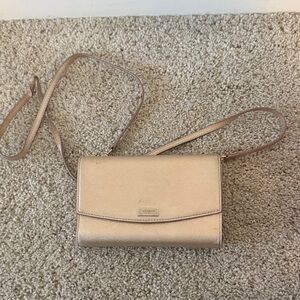 MEGA SALE ‼️ Kate Spade Rose Gold Metallic Crossbody Wallet